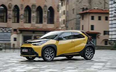 Toyota Aygo X: Το υβριδικό που αλλάζει τα δεδομένα στην πόλη!