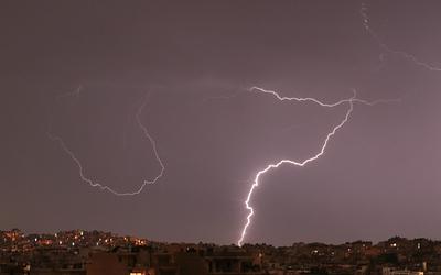 Έκτακτο δελτίο ΕΜΥ: Έρχονται ισχυρές βροχές και καταιγίδες!