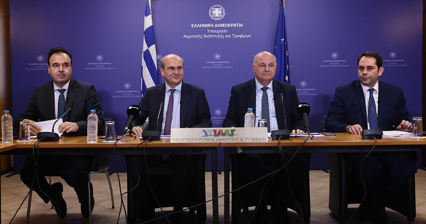 Ολα τα μέτρα για τους αγρότες – Στα 8,5 λεπτά/kWh το ρεύμα, επιστροφή ΕΦΚ στην αντλία