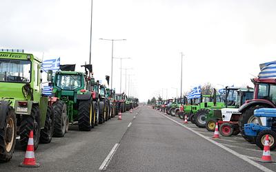 Έξοδος στους δρόμους: Αγρότες κλιμακώνουν τις κινητοποιήσεις τους σε όλη την Ελλάδα!