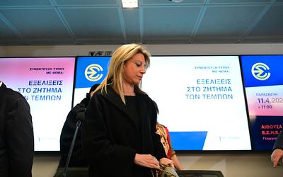 Πολιτικός «σεισμός» από Καρυστιανού; Αντιδράσεις και κυβερνητικό σχέδιο