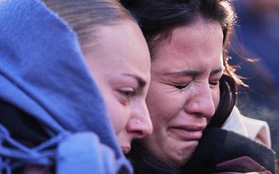 Ελβετία: Οργή για την φονική πυρκαγιά – Ελεύθεροι οι ιδιοκτήτες του μπαρ