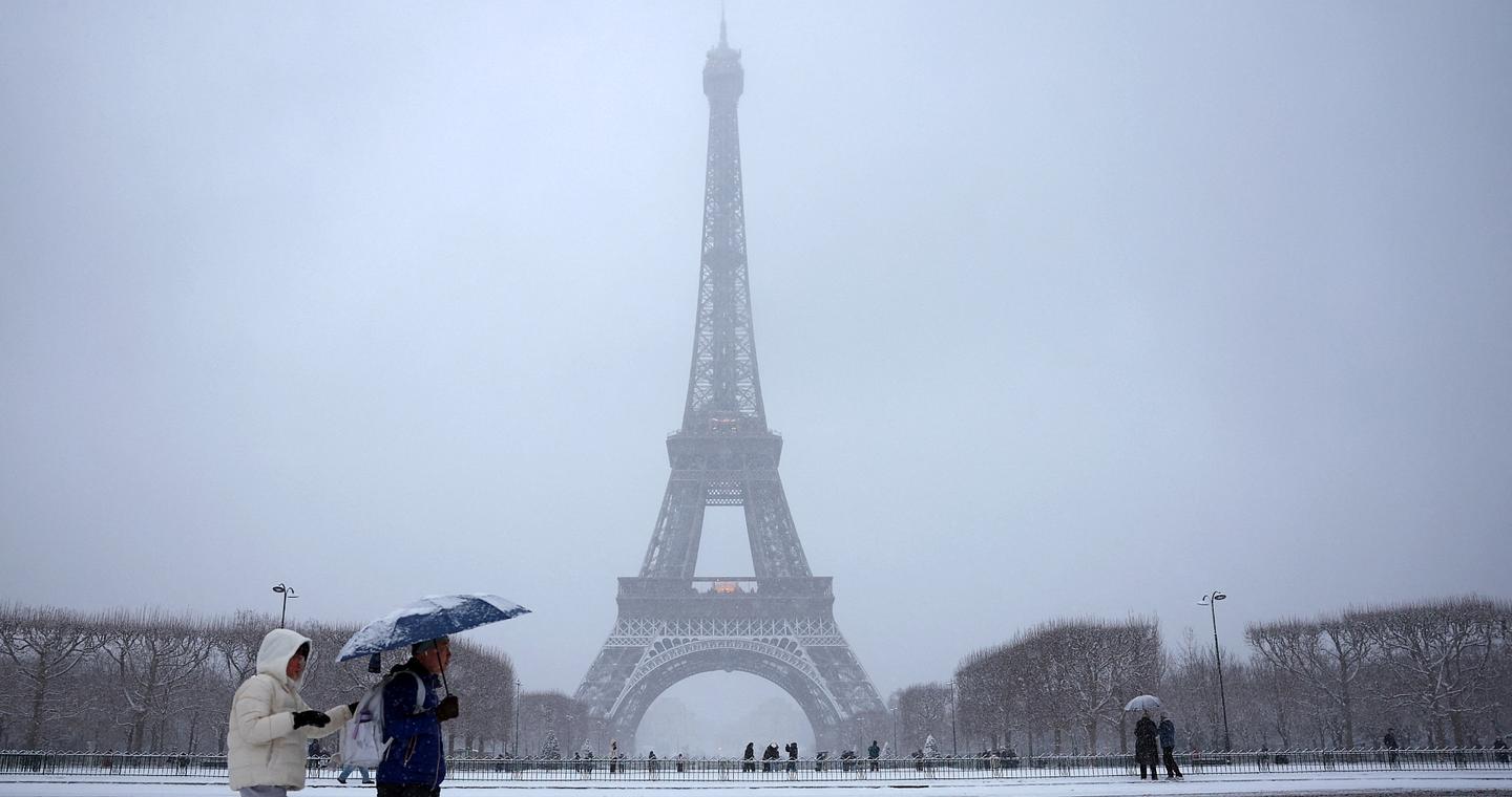 Γαλλία: Ματαιώνεται 15% των πτήσεων από τα αεροδρόμια «Ορλί» και «Σαρλ ντε Γκολ» λόγω κακοκαιρίας
