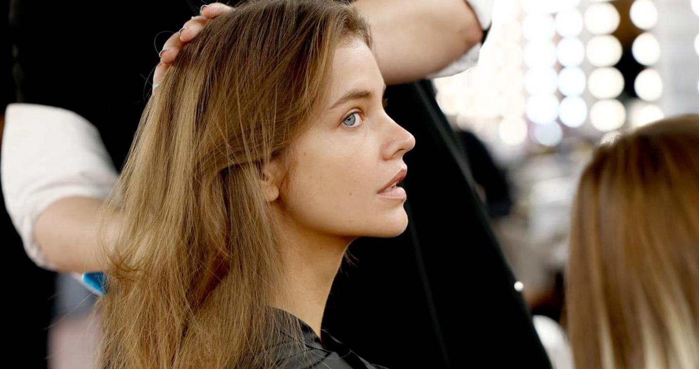 Αυτές είναι οι αποχρώσεις balayage που θα βλέπετε παντού το 2026