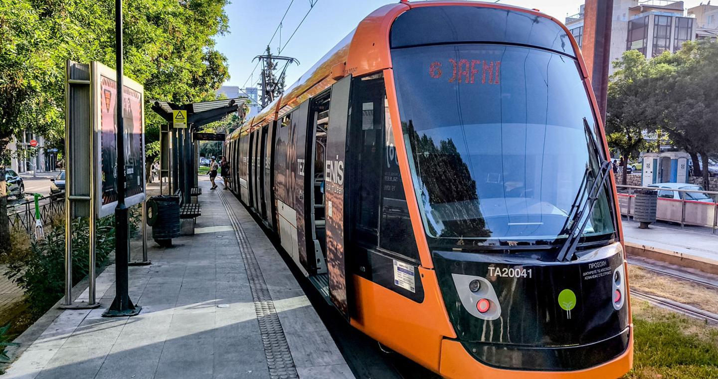 Κυκλοφοριακές ρυθμίσεις στο Τραμ Γραμμή 7 λόγω της τελετής κατάδυσης του Τιμίου Σταυρού στον Πειραιά