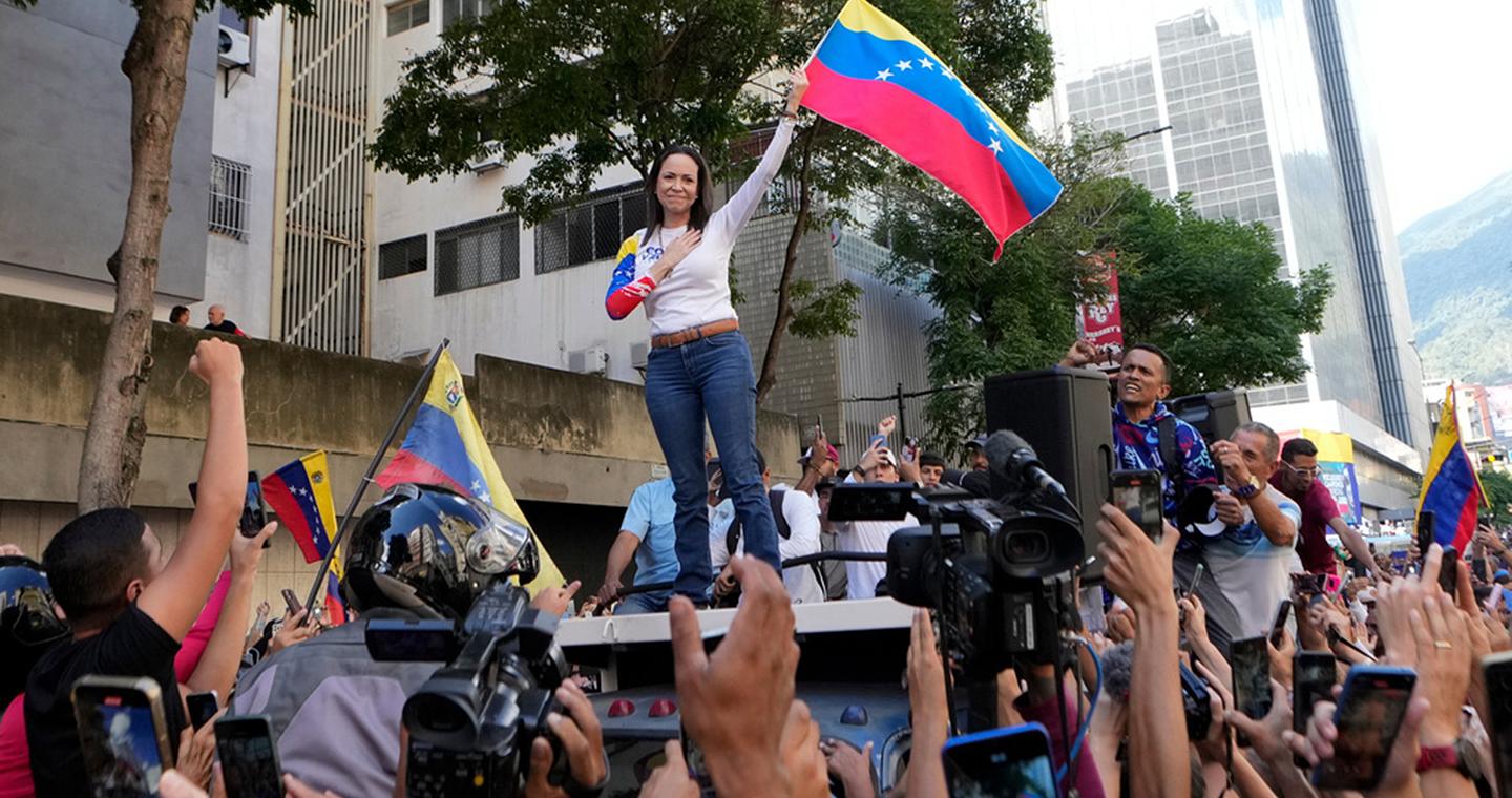 Βενεζουέλα: Γιατί ο Τραμπ γύρισε την πλάτη στη Ματσάδο