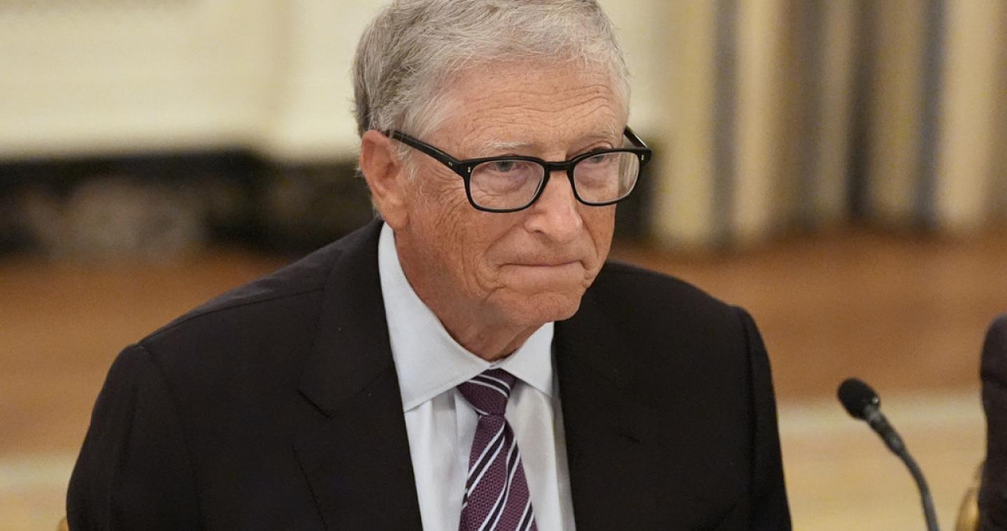 Προειδοποίηση Γκέιτς για τις πολιτικές Τραμπ: «Οι δυνάμεις της αγοράς δεν αρκούν για το κλίμα»