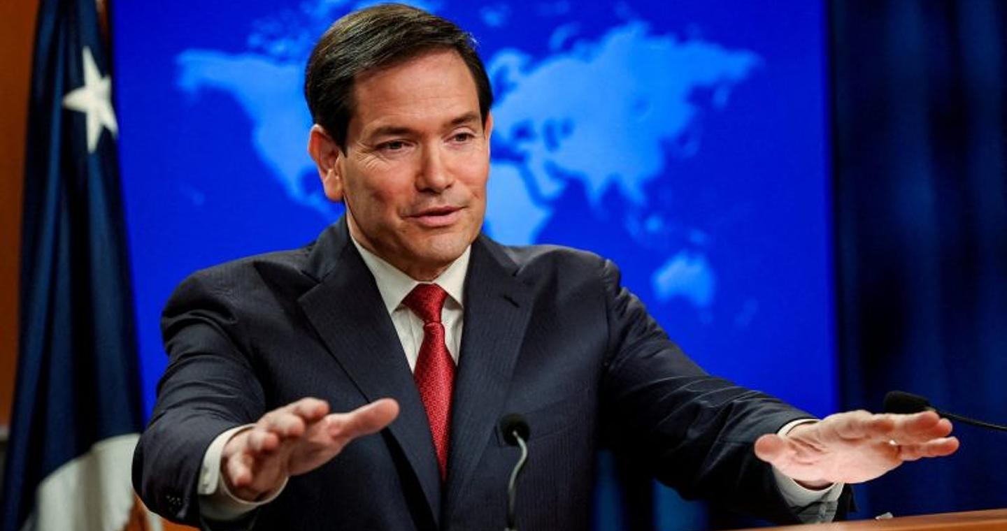 Μάρκο Ρούμπιο: Η Ουάσινγκτον «στηρίζει τον γενναίο λαό του Ιράν»