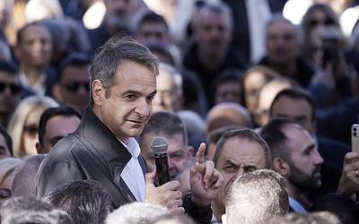 Μητσοτάκης: Στο τιμόνι της ΝΔ εδώ και 10 χρόνια – Τι σηματοδοτεί το 2027;