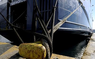 Θάλασσα σε «αναβρασμό»: Χάος με τα πλοία, ποια δρομολόγια ακυρώνονται!