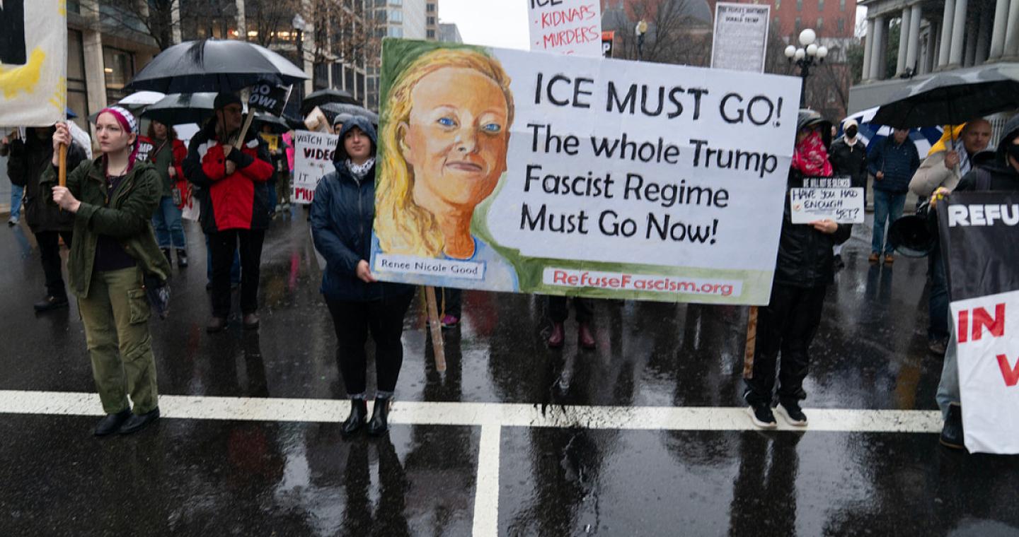 Μεγάλες διαδηλώσεις στις ΗΠΑ για τον θάνατο της Ρενέ Γκουντ - «Να φύγει η ICE» (Εικόνες, βίντεο)