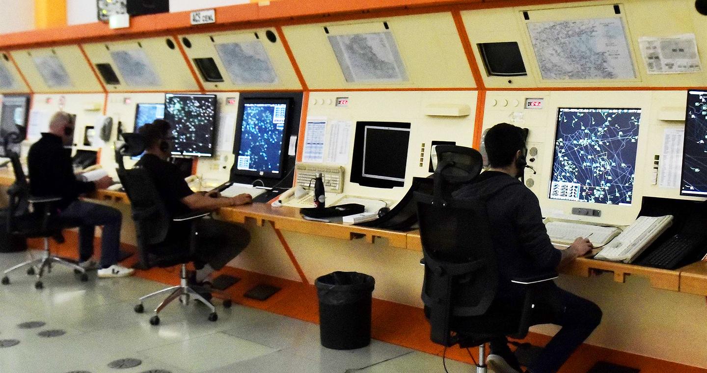 Τα δύο σενάρια για το μπλακ άουτ στο FIR Aθηνών