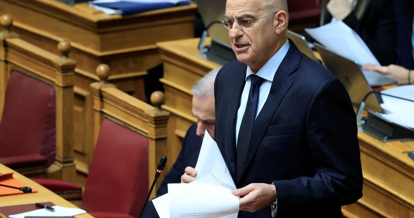 Το επεισόδιο Δένδια-Καιρίδη συνεχίστηκε στο καφενείο της Βουλής - «Εγώ δεν είμαι Μπογδάνος»