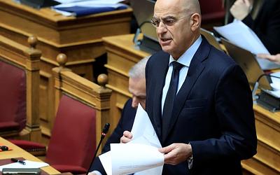 Ένταση Δένδια-Καιρίδη στη Βουλή: «Δεν είμαι Μπογδάνος!», ακούστηκε