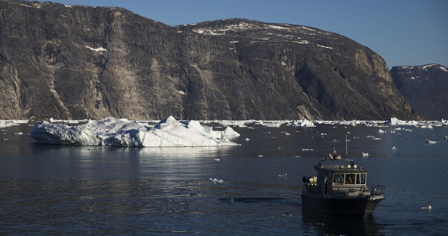 Γροιλανδία: «Επιστημονική φαντασία η εκμετάλλευση του ορυκτού πλούτου από τις ΗΠΑ»