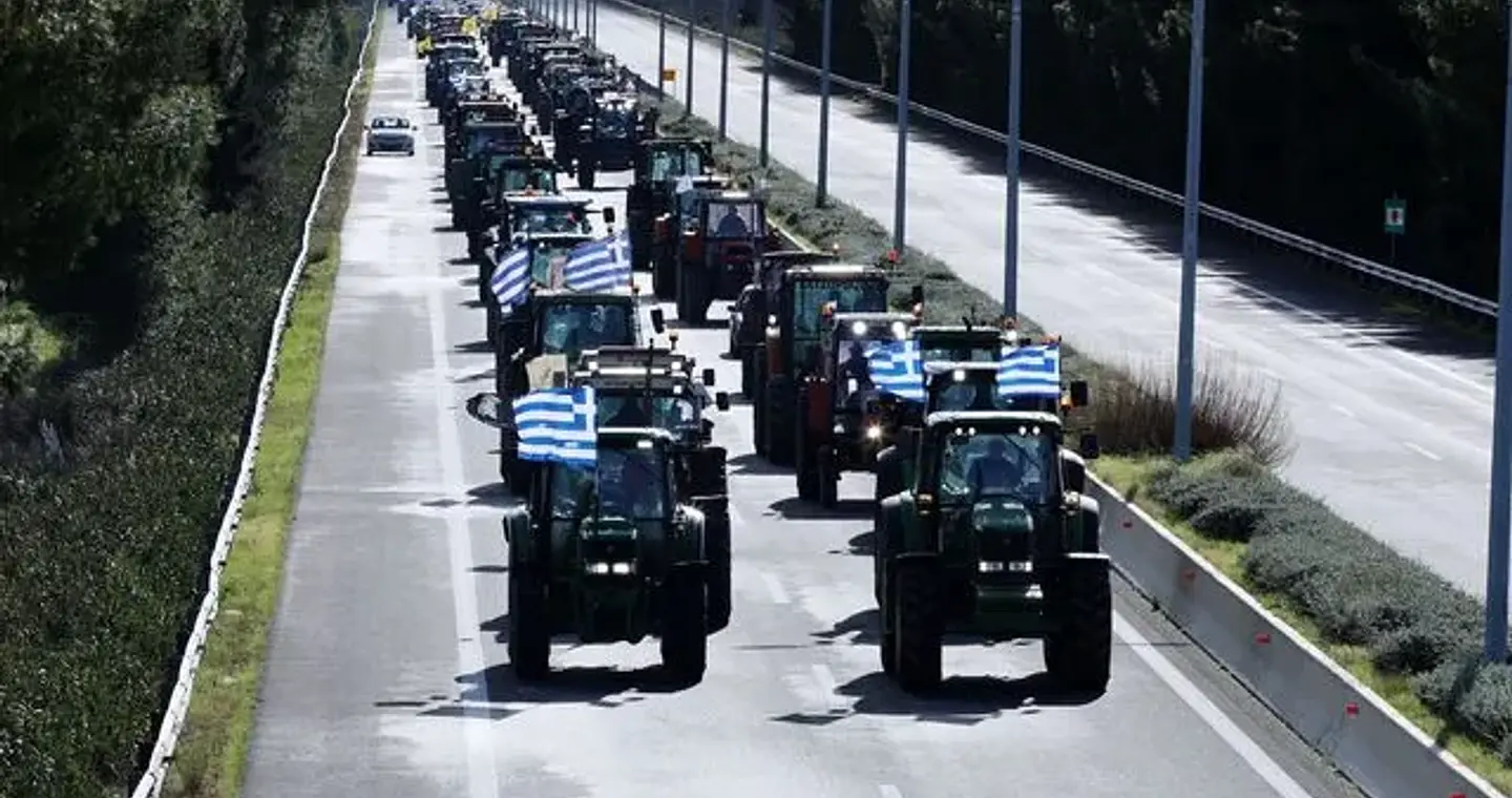 Στον “αέρα” η συνάντηση Μητσοτάκη με τους αγρότες – Τι καταγγέλλει ο Τζέλλας