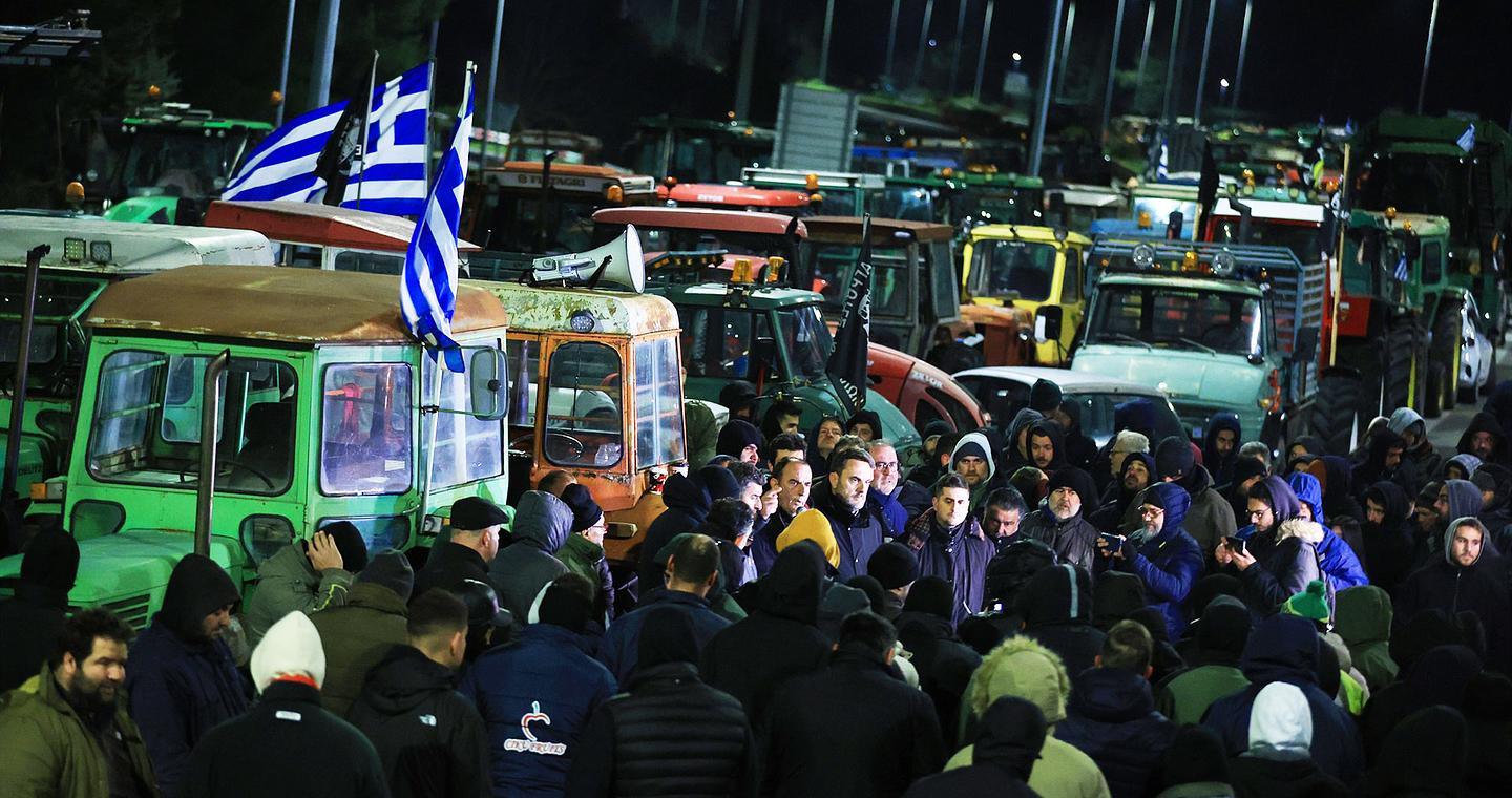 Αγρότες: «Οχι» στο παρά πέντε από τους σκληρούς των μπλόκων – Το παρασκήνιο της απόφασης