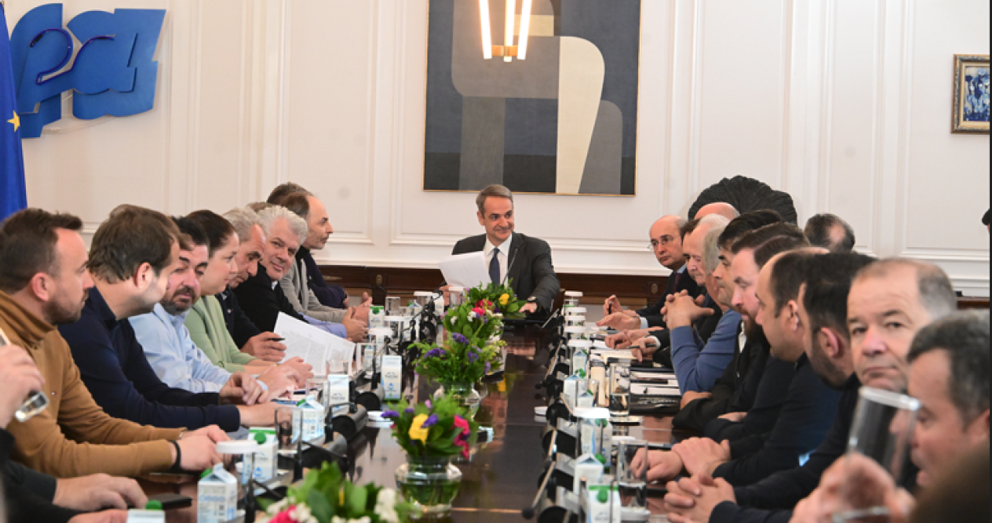 Μητσοτάκης σε αγρότες: Τις εξελίξεις διαμορφώνουν οι παρόντες και όχι οι απόντες