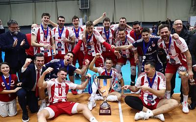 Ματσάρα στο βόλεϊ: Ολυμπιακός ανατρέπει το 0-2 και κατακτά το Σούπερ Καπ!