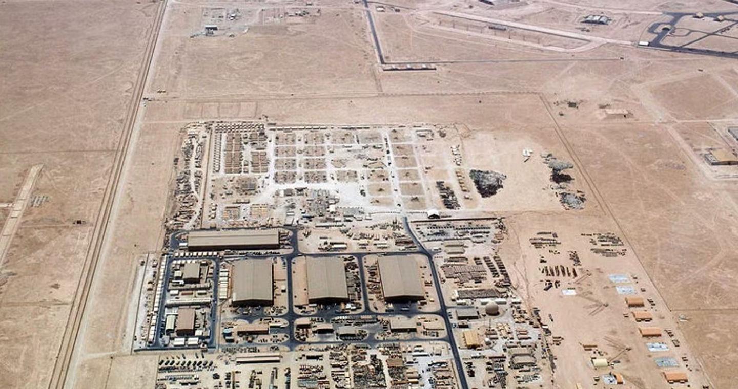 Εντολή σε μέλη του προσωπικού να εγκαταλείψουν τη βάση των ΗΠΑ στο Κατάρ, εν μέσω απειλών για πλήγματα Τραμπ στο Ιράν