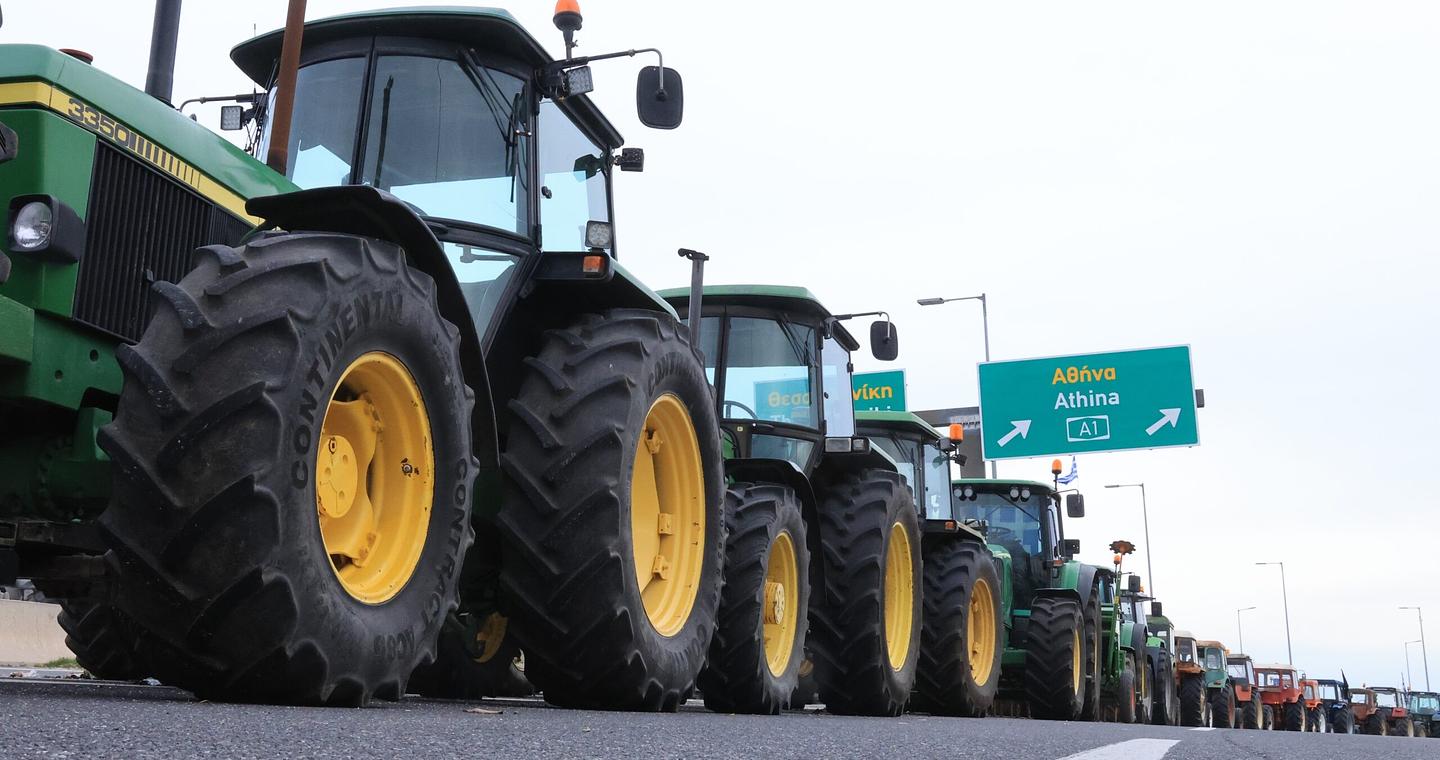 Δύο συναντήσεις του πρωθυπουργού με επιτροπές αγροτών την Τρίτη