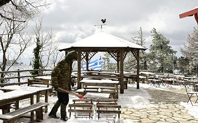 Έρχεται «ψυχρή εισβολή»: Χιόνια, παγετός και θυελλώδεις άνεμοι σαρώνουν την Ελλάδα!