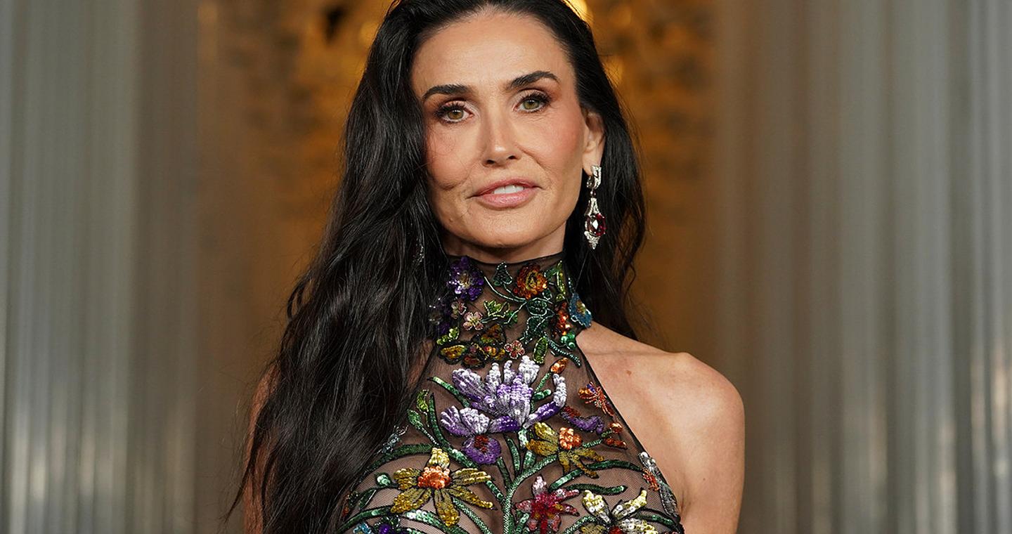 Η Ντέμι Μουρ αποκάλυψε γιατί δεν σκοπεύει να κόψει τα μακριά μαλλιά της