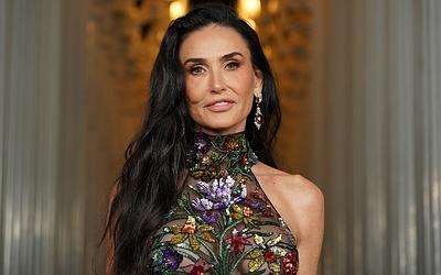 Η αποκάλυψη της Ντέμι Μουρ για τα μαλλιά της που προκαλεί αίσθηση!