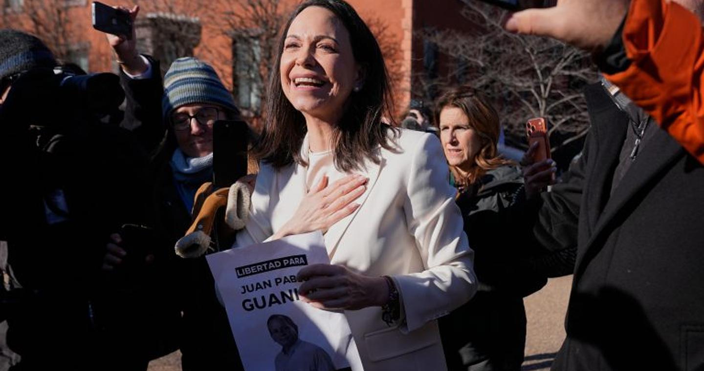 Η Μαρία Κορίνα Ματσάδο προσέφερε το Νόμπελ Ειρήνης στον Ντόναλντ Τραμπ