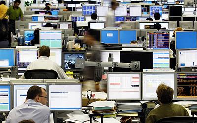 Εκρηκτική εμπιστοσύνη: 7,5 δισ. ευρώ σε ελληνικά ομόλογα το 2025!