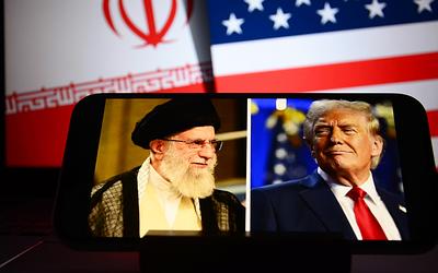 Τραμπ vs. Ιράν: Πόσο κοντά είμαστε σε μια επικίνδυνη κλιμάκωση;