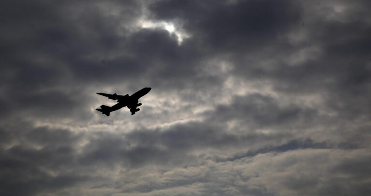 Το Ιράν έκλεισε προσωρινά τον εναέριο χώρο του