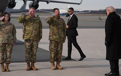 Τραμπ εναντίον Ευρώπης για Γροιλανδία: «Πόλεμος» ΝΑΤΟ με φόντο δασμούς και βάσεις!