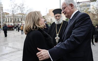 Συγκίνηση στην Αθήνα: Μνήμη για τα θύματα της τρομοκρατίας