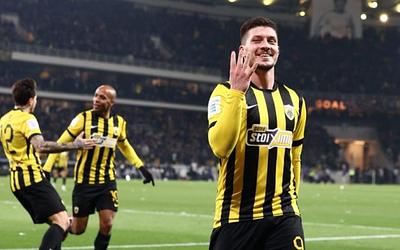 Θρίαμβος της ΑΕΚ: Σάρωσε με 4-0 τον Παναθηναϊκό και κορυφή!