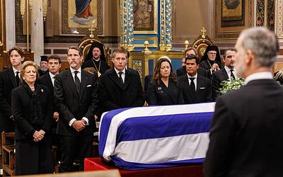 Συγκίνηση και πρωτόκολλο στην κηδεία της Πριγκίπισσας Ειρήνης στην Αθήνα