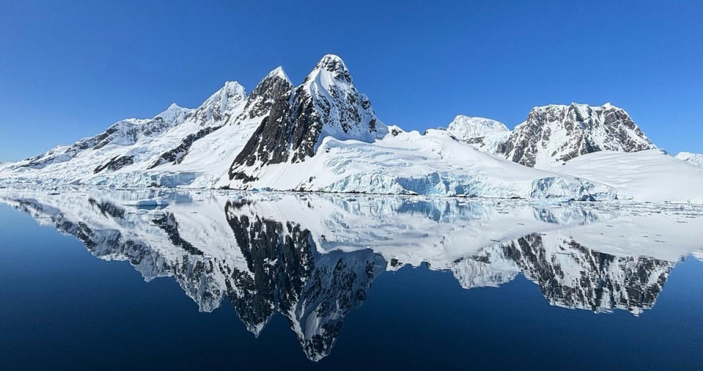 Ανταρκτική: Αποκαλύπτονται λεπτομέρειες κάτω από την παγωμένη επιφάνεια