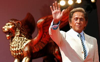 Έφυγε από τη ζωή ο θρύλος της μόδας Valentino Garavani στα 93 του