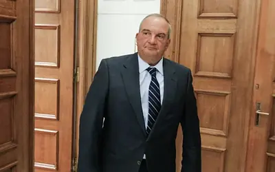 Συγκίνηση για τον Βεσυρόπουλο: Συλλυπητήρια μηνύματα από Καραμανλή, Μητσοτάκη και άλλους