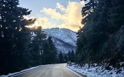 Έρχεται ψυχρό κύμα: Χιόνια στα ορεινά, αισθητή πτώση της θερμοκρασίας!