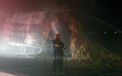 Φωτιά σε φορτηγό στην Ε65: Διακοπή κυκλοφορίας και εκτροπή οχημάτων!