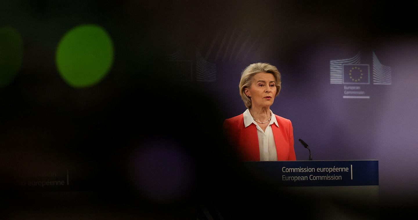 «Ηχηρό» μήνυμα Ε.Ε. σε Τραμπ για Γροιλανδία και δασμούς