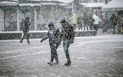 Έρχεται «τσουχτερό» κρύο: Χιόνια, παγετός και ισχυροί άνεμοι σε όλη την Ελλάδα!