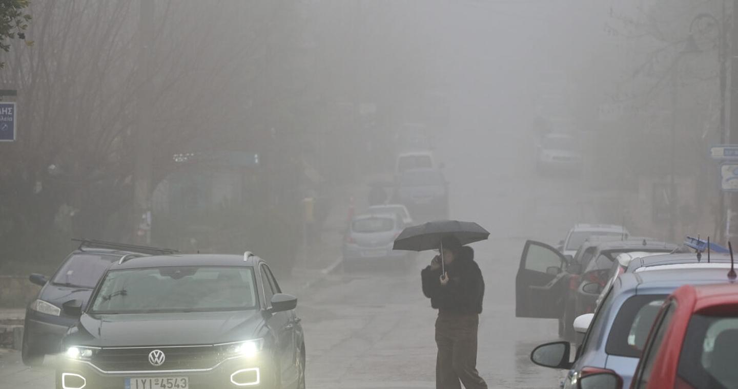 Κακοκαιρία: Βροχές και καταιγίδες το απόγευμα στην Αττική - Live η πορεία των φαινομένων, οι 7 περιοχές που θα βρεθούν στο επίκεντρο