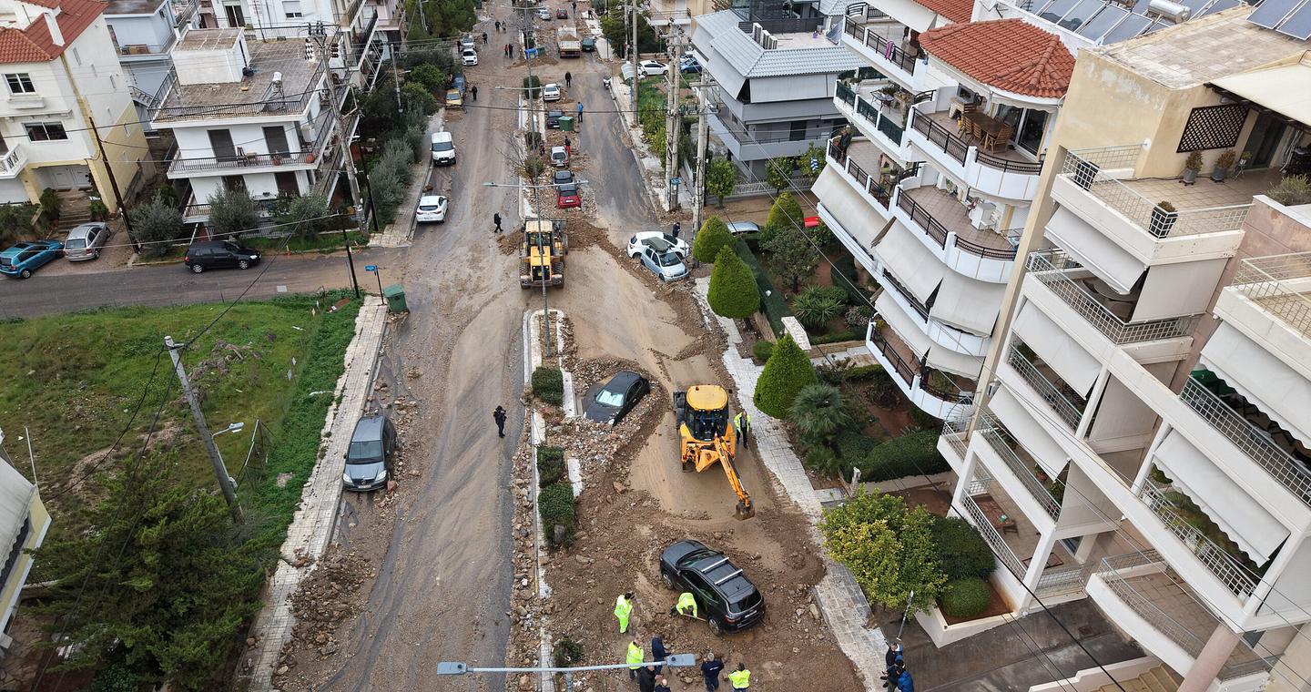 Ανω Γλυφάδα: Πώς μια ακραία βροχόπτωση εξελίχθηκε σε τραγωδία