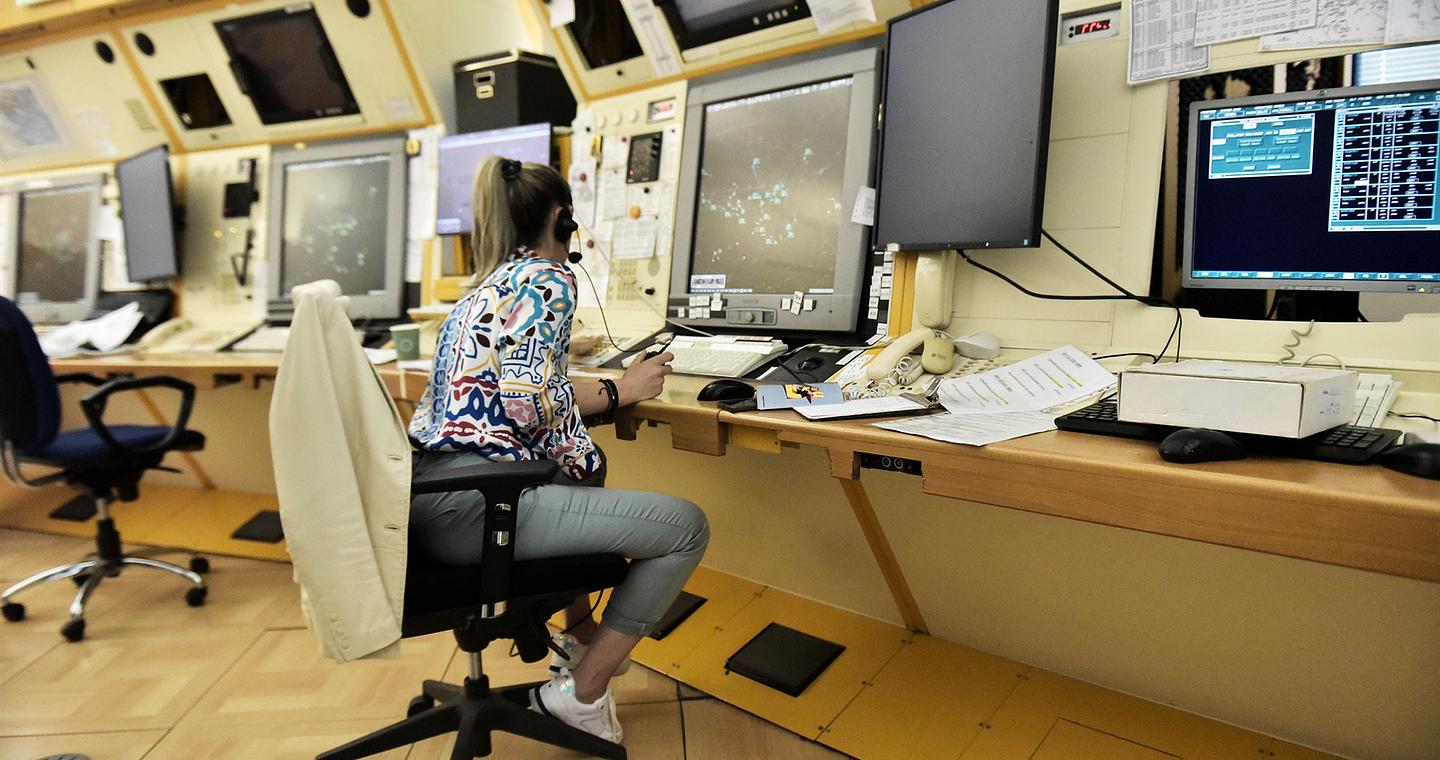 Νέα συστήματα ελέγχου εναέριας κυκλοφορίας με δωρεά 5 εταιρειών