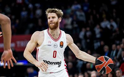 Θρίλερ στην Κωνσταντινούπολη: Ο Ολυμπιακός λύγισε την Εφές στο τέλος!