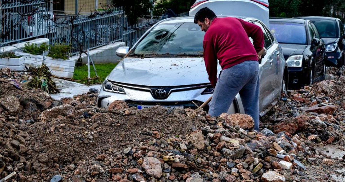 Εικόνες καταστροφής από την κακοκαιρία: Ξεκινούν οι αυτοψίες για αποζημιώσεις κατοικιών και επιχειρήσεων