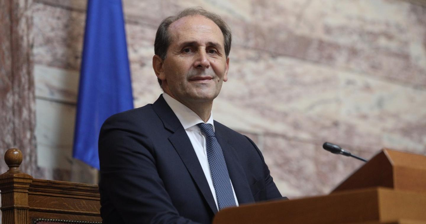 Συγκινητική αναφορά Αλεξιάδη για τον Βεσυρόπουλο: Σπουδαίος πολιτικός, τηλεφωνούσε κάθε μέρα να δει πώς είμαι
