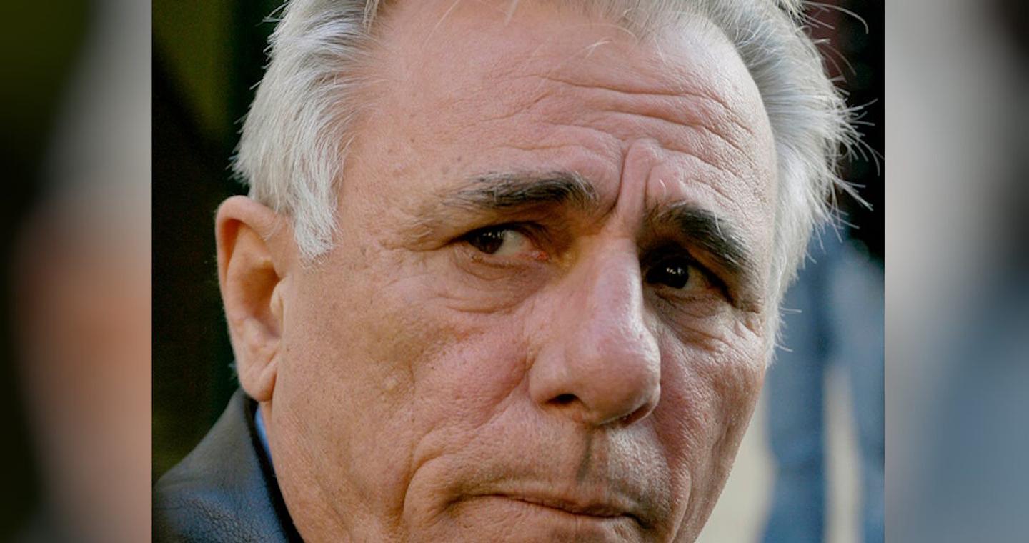 Πέθανε ο δημοσιογράφος Σπύρος Καρατζαφέρης σε ηλικία 88 ετών